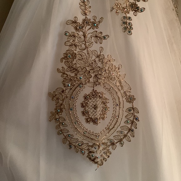 Prom Dress - Picture 3 of 8